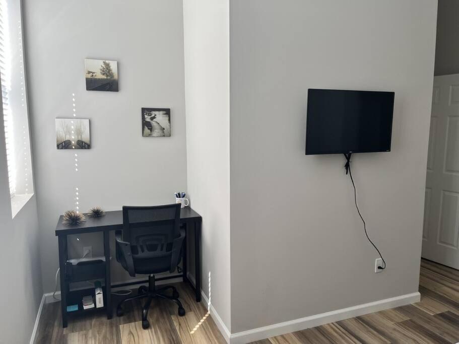 Apartament Breeze On Monmouth Newport Zewnętrze zdjęcie